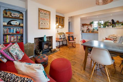 4 bedroom detached house for sale, Blackbridge Road, Freshwater