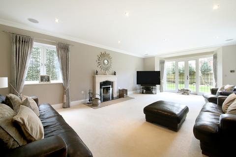 6 bedroom detached house for sale, The Spinney, Gerrards Cross, Buckinghamshire, SL9