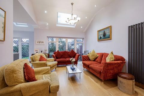 5 bedroom semi-detached house for sale, Canons Drive, Edgware, Middlesex HA8