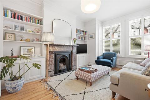 2 bedroom maisonette for sale, Nevis Road, London, SW17
