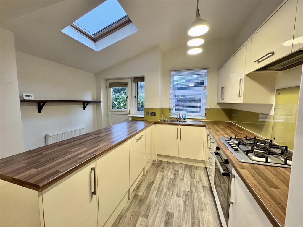Open plan dining kitchen