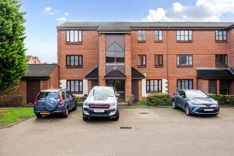 1 bedroom apartment for sale, Spring Grove, Mitcham CR4