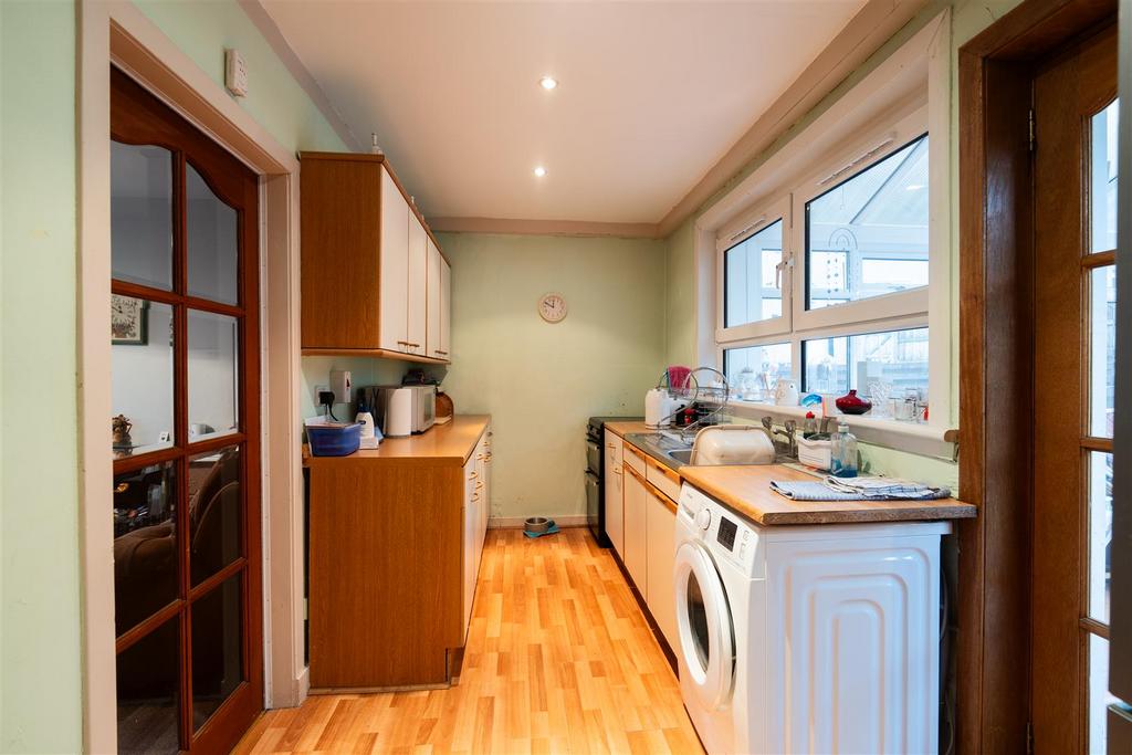 Kitchen-2.jpg