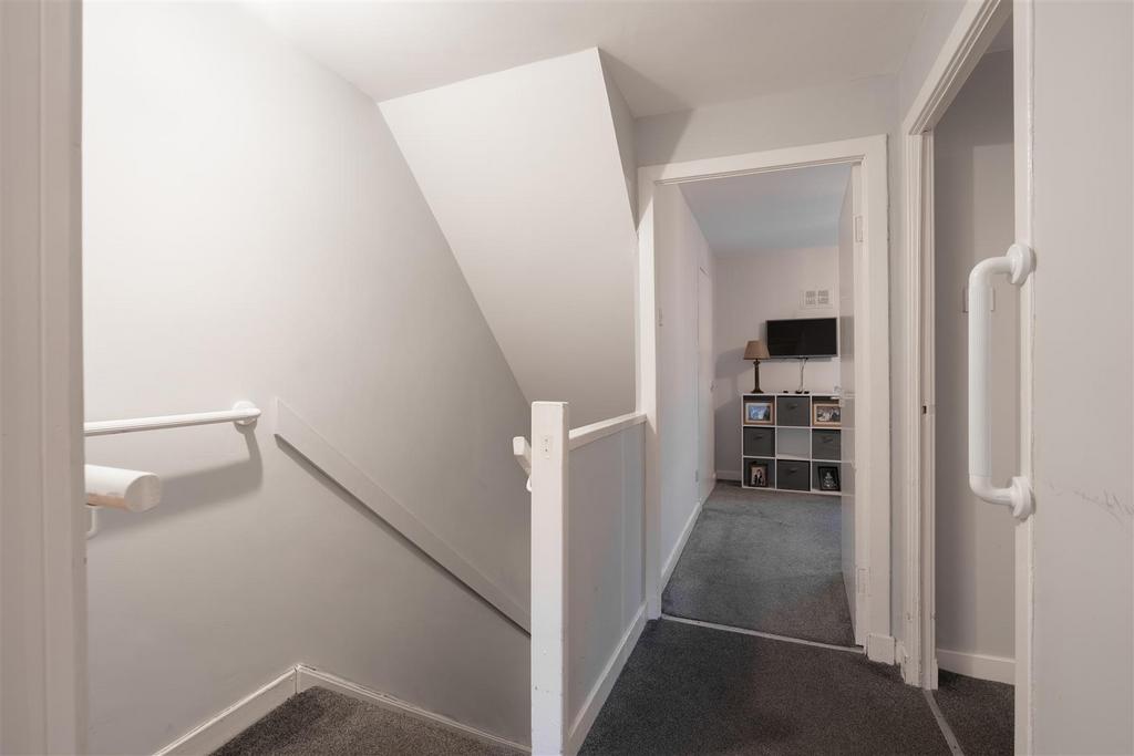 Hallway.jpg