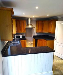 4 bedroom semi-detached house to rent, Ballingdon Gardens, Sudbury CO10