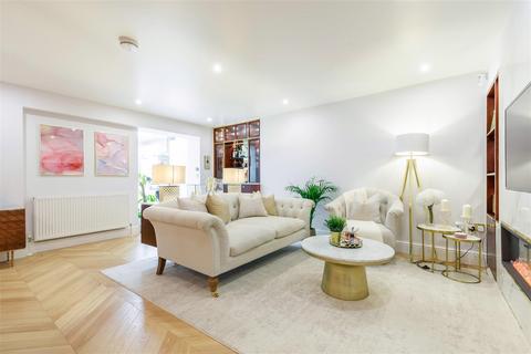 2 bedroom apartment for sale, Shirland Road, Maida Vale W9