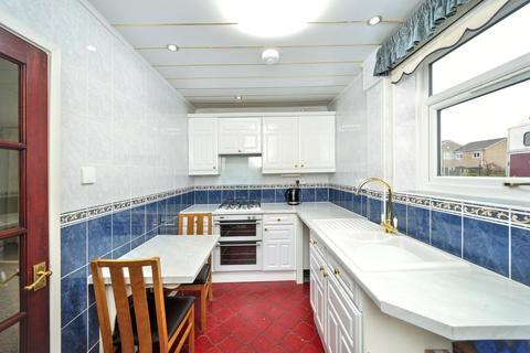 2 bedroom semi-detached bungalow for sale, Green Close, Wolverhampton WV6