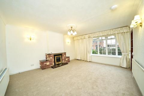 2 bedroom semi-detached bungalow for sale, Green Close, Wolverhampton WV6