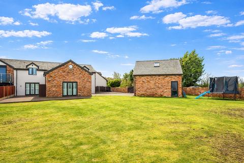undefined, Sealand Road, Deeside CH5