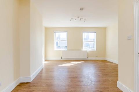 1 bedroom flat to rent, Elm Park, Brixton, London, SW2