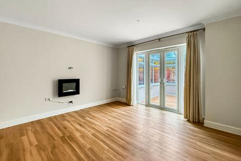 3 bedroom house for sale, Amelia Close, Southwick, BN42