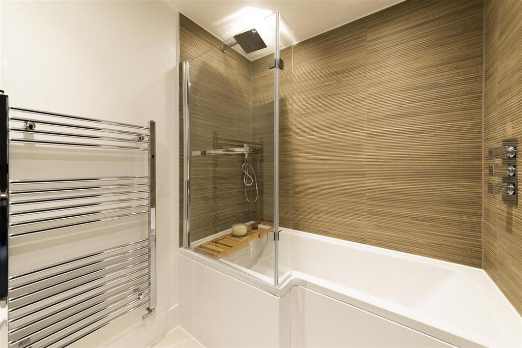 Contemporary-newbuildhome-south-london.jpg
