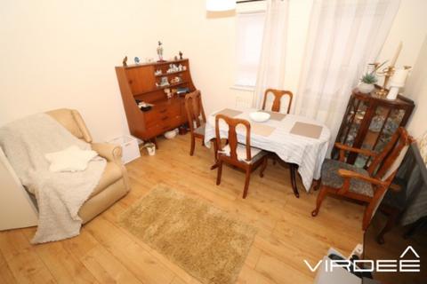 2 bedroom maisonette for sale, Bromford Hill, Handsworth Wood, West Midlands, B20
