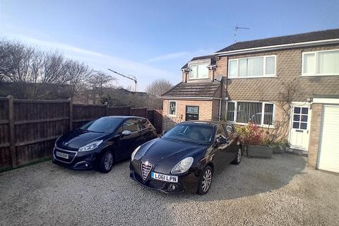 undefined, Arundel Close, Warwick