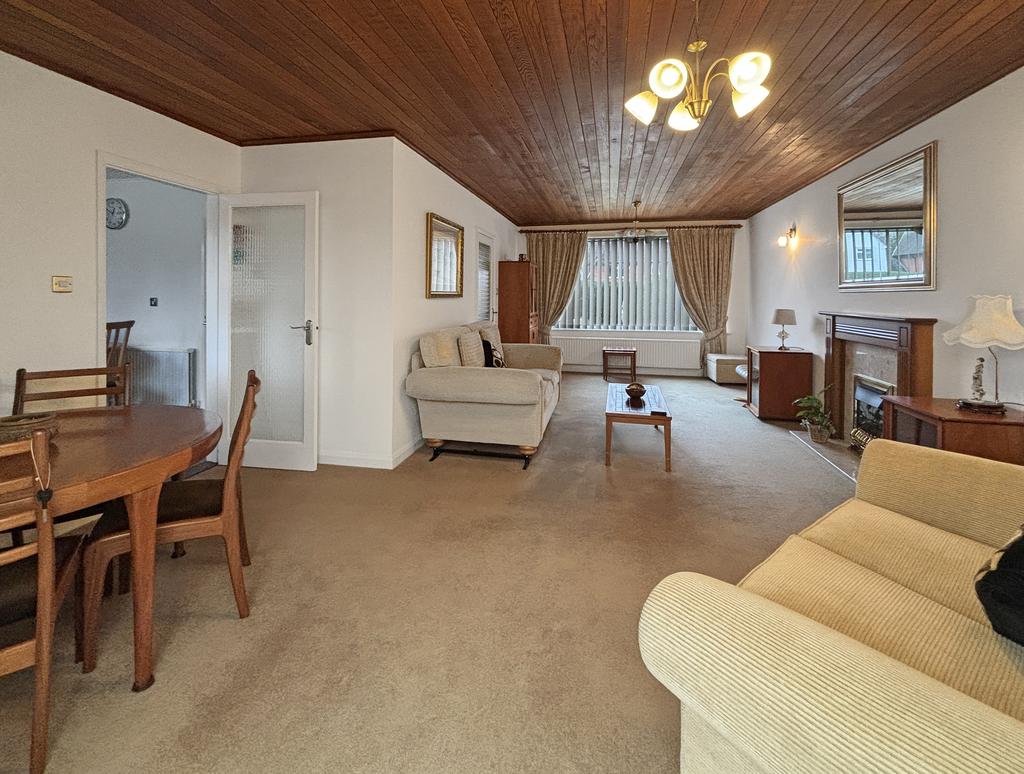 Living Room/ Dining Room