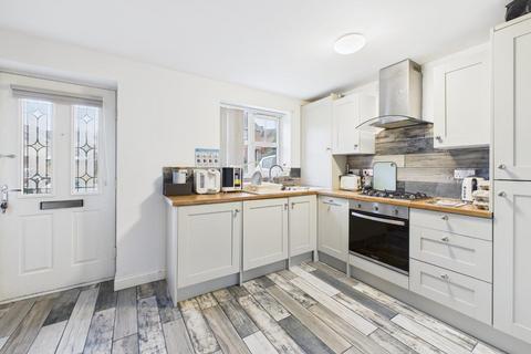 2 bedroom townhouse for sale, Woodend Square, Shipley, BD18 2BR