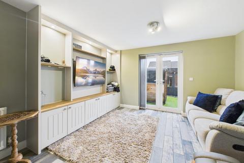 2 bedroom townhouse for sale, Woodend Square, Shipley, BD18 2BR
