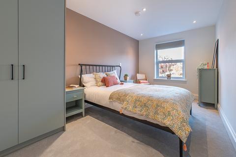 2 bedroom apartment to rent, Flat 2 - 187 Kirkstall Lane, Kirkstall, Headingley, Leeds, LS6 3EJ