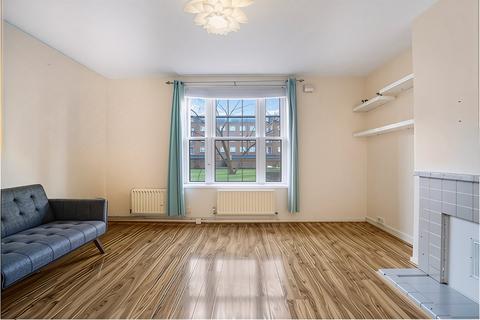 Studio to rent, Boundary Road, St Johns Wood, London, NW8