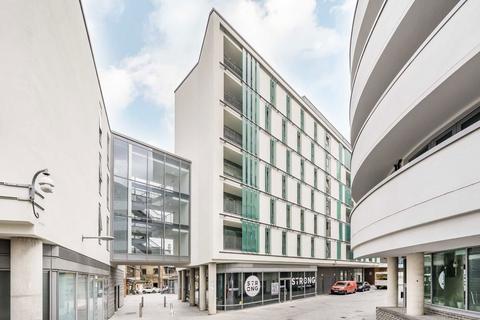 2 bedroom flat for sale, Hardwicks Square, London SW18