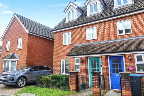 undefined, Knights Mead, Lingfield