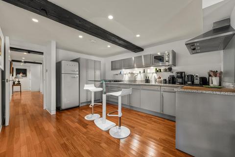3 bedroom flat for sale, The Highway, London, E1W