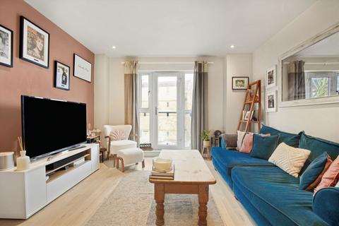 undefined, Sidmouth Avenue, Isleworth TW7