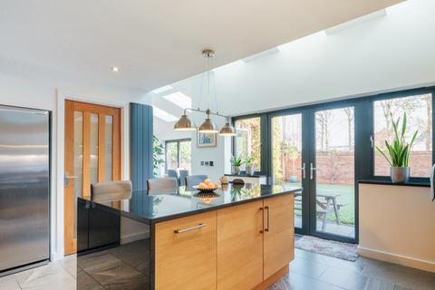 undefined, Kempsey, Worcester WR5