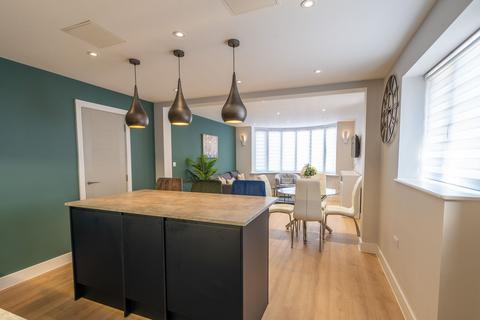 1 bedroom flat to rent, Brighton Road, Horley RH6