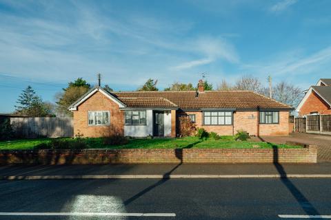 undefined, Main Street, Pershore WR10