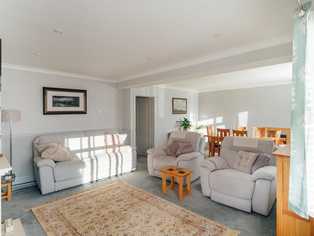 Living / Dining Room