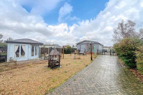 2 bedroom park home for sale, Elmsett IP7