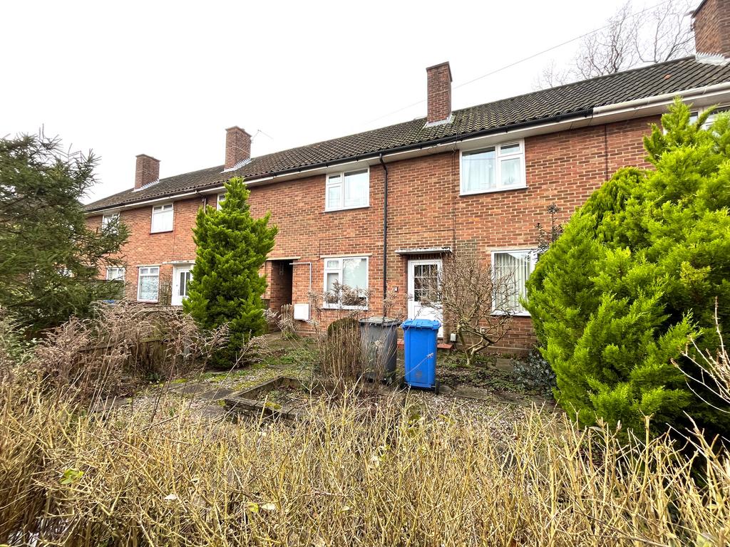 4 bedroom terraced house to rent