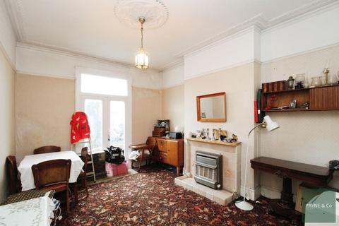 4 bedroom terraced house for sale, Stanhope Gardens, Ilford, IG1
