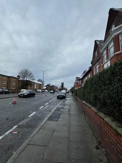 1 bedroom apartment to rent, Aigburth Road, Aigburth, Liverpool, Merseyside, L17