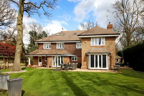 6 bedroom detached house for sale, The Spinney, Gerrards Cross, Buckinghamshire, SL9