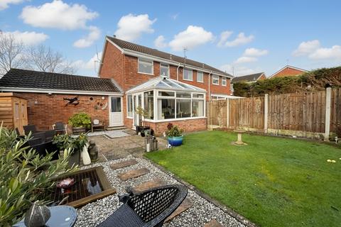2 bedroom terraced house for sale, Crompton Grove, Stoke-On-Trent, ST4