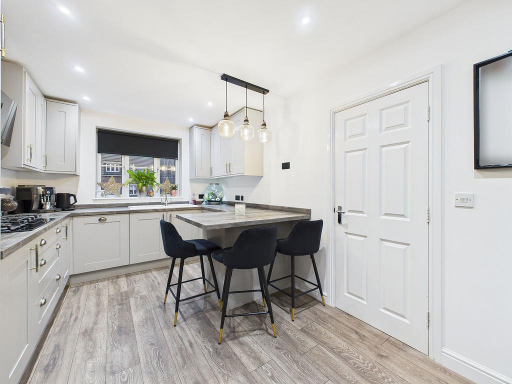 Breakfast Kitchen (First Floor)