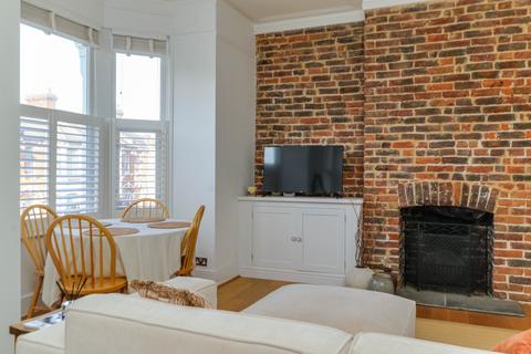 2 bedroom apartment for sale, St Davids Road, Southsea