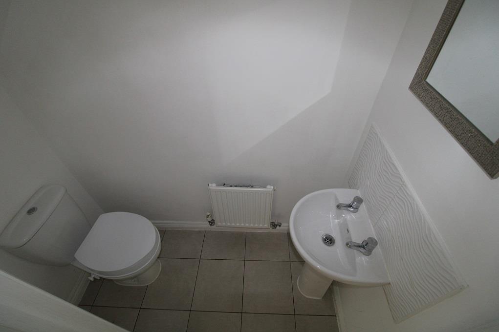 GROUND FLOOR CLOAKROOM.jpg