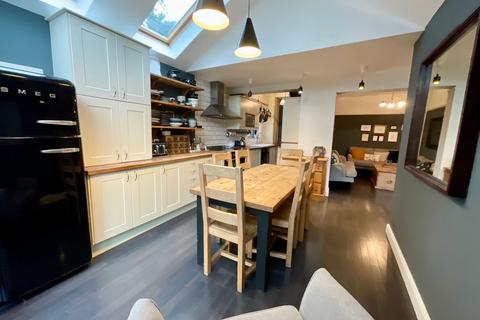 4 bedroom semi-detached house for sale, Lichfield Road, Stone, ST15