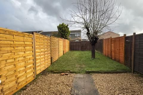 2 bedroom terraced house for sale, Eliot Close, Thatcham, RG18