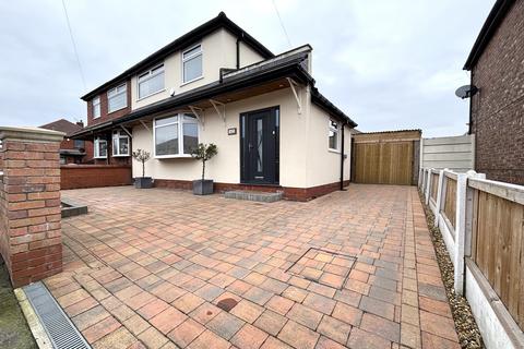 3 bedroom semi-detached house for sale, North Road, Audenshaw