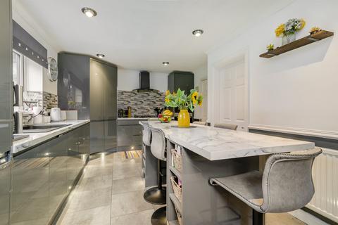 4 bedroom detached house for sale, Tregarn Close, Langstone, Newport