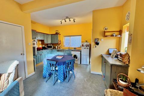 undefined, Exmouth EX8