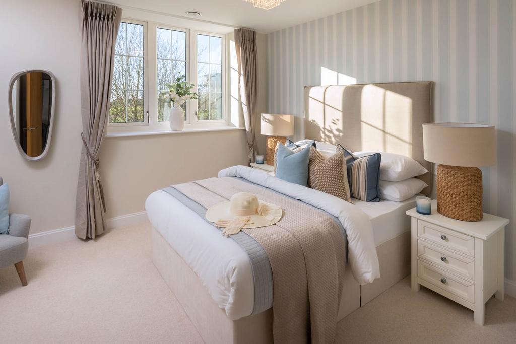 Watson Place, Chipping Norton - Typical Second...