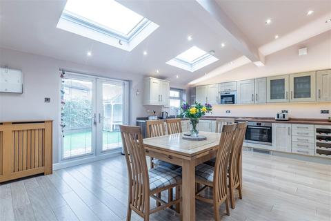3 bedroom detached house for sale, Guildford Avenue, Chorley