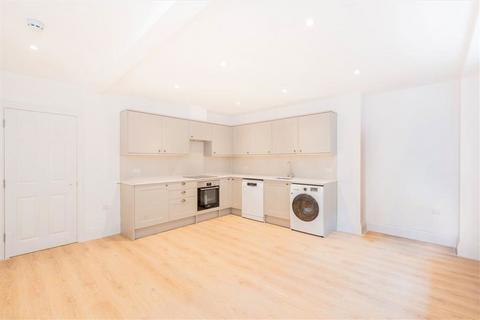 2 bedroom flat to rent, Conway Street, London W1T