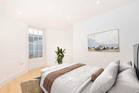 2 bedroom flat to rent, Conway Street, London W1T