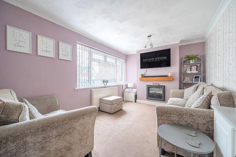 Hawbeck Road, Gillingham ME8